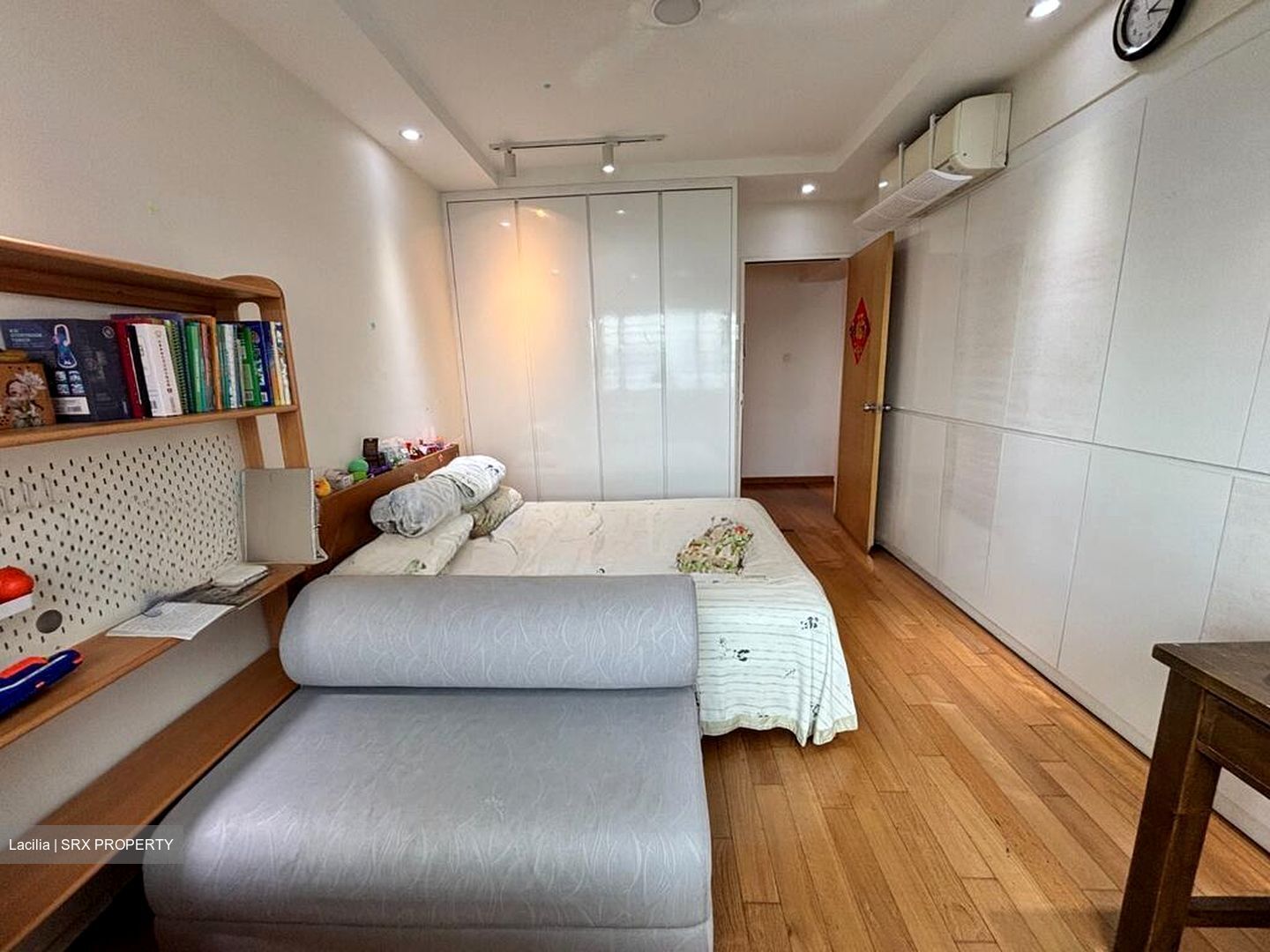 Blk 299 Bukit Batok Street 22 (Bukit Batok), HDB Executive #496704631